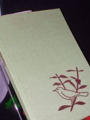 Der klingende Park : von der Nachtigall und anderen Parkvgeln / Alfred Hilprecht. [Mit 57 Schwarz-Weiss-Aufn. d. Verf. u. 7 Aufn. von Horst Furrington]