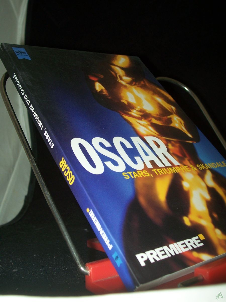 Product image 1 of the product “Oscar : Stars, Triumphe & Skandale / [Premiere. Red.: Christa Thelen... Autoren: Christian Gehl...] ”