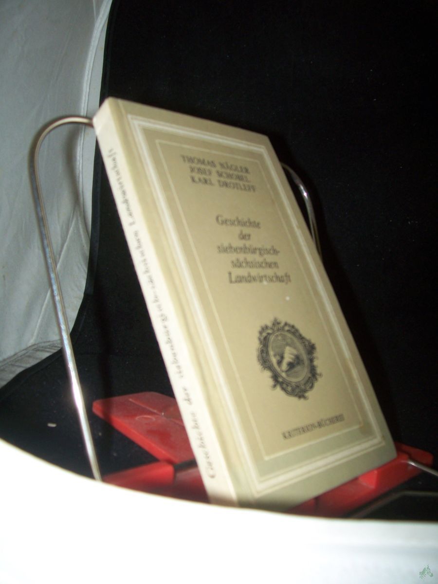 Product image 1 of the product “Geschichte der siebenbürgisch-sächsischen Landwirtschaft / Thomas Nägler; Josef Schobel; Karl Drotleff ”