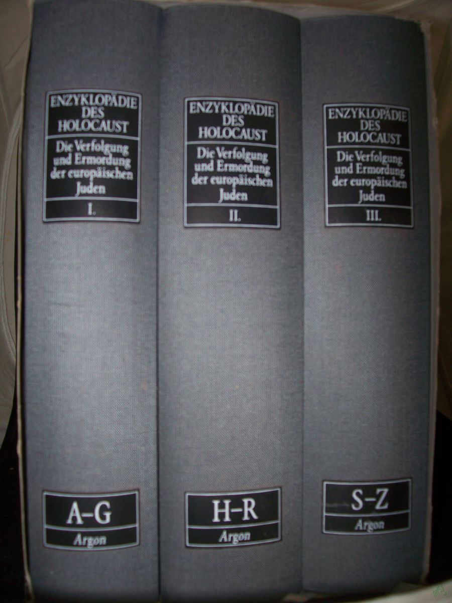 Artikelbild 1 des Artikels “Enzyklopädie des Holocaust : die Verfolgung und Ermordung der europäischen Juden / hrsg. von Eberhard Jäckel... [Wiss. Mitarb. Dieter Pohl. Übers. aus dem Engl. Margit Bergner...] “