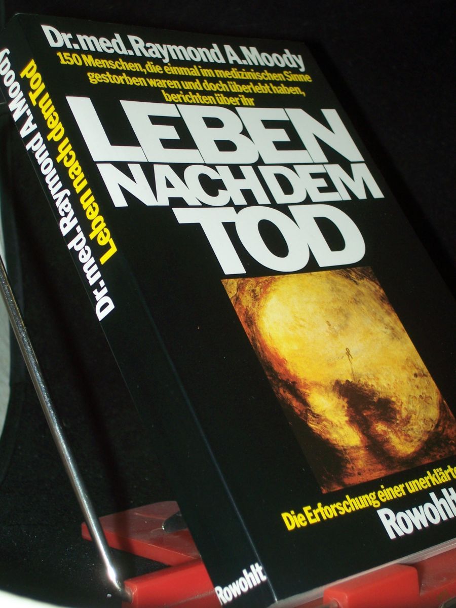 Product image 1 of the product “Leben nach dem Tod : [die Erforschung einer unerklärten Erfahrung] / Raymond A. Moody. Mit einem Vorw. von Elisabeth Kübler-Ross. Dt. von Hermann Gieselbusch und Lieselotte Mietzner ”