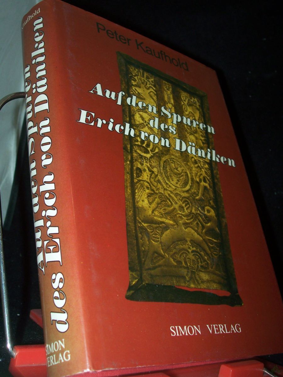 Product image 1 of the product “Auf den Spuren des Erich von Däniken / Peter Kaufhold ”