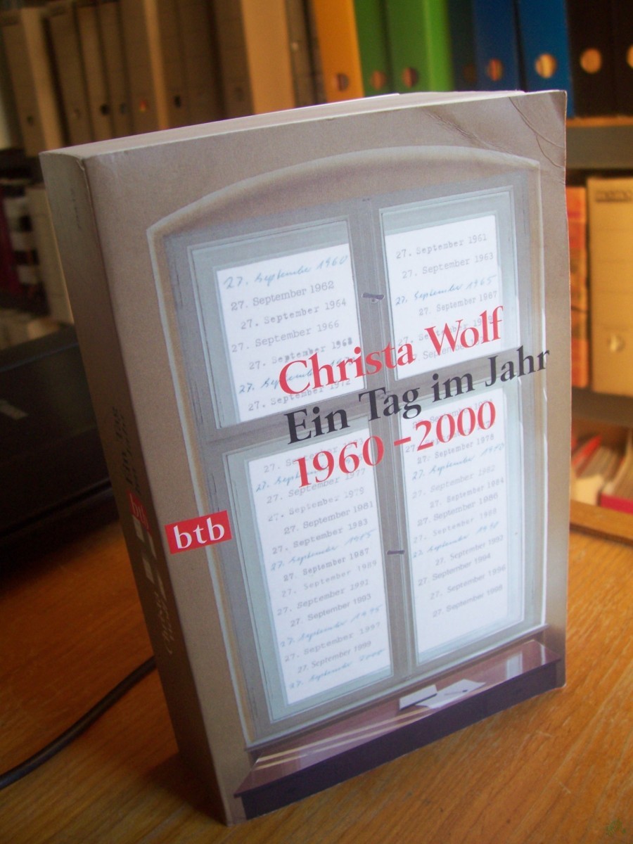 Artikelbild 1 des Artikels “Ein Tag im Jahr : 1960 - 2000 / Christa Wolf. [Mit 20 Collagen von Martin Hoffmann] “