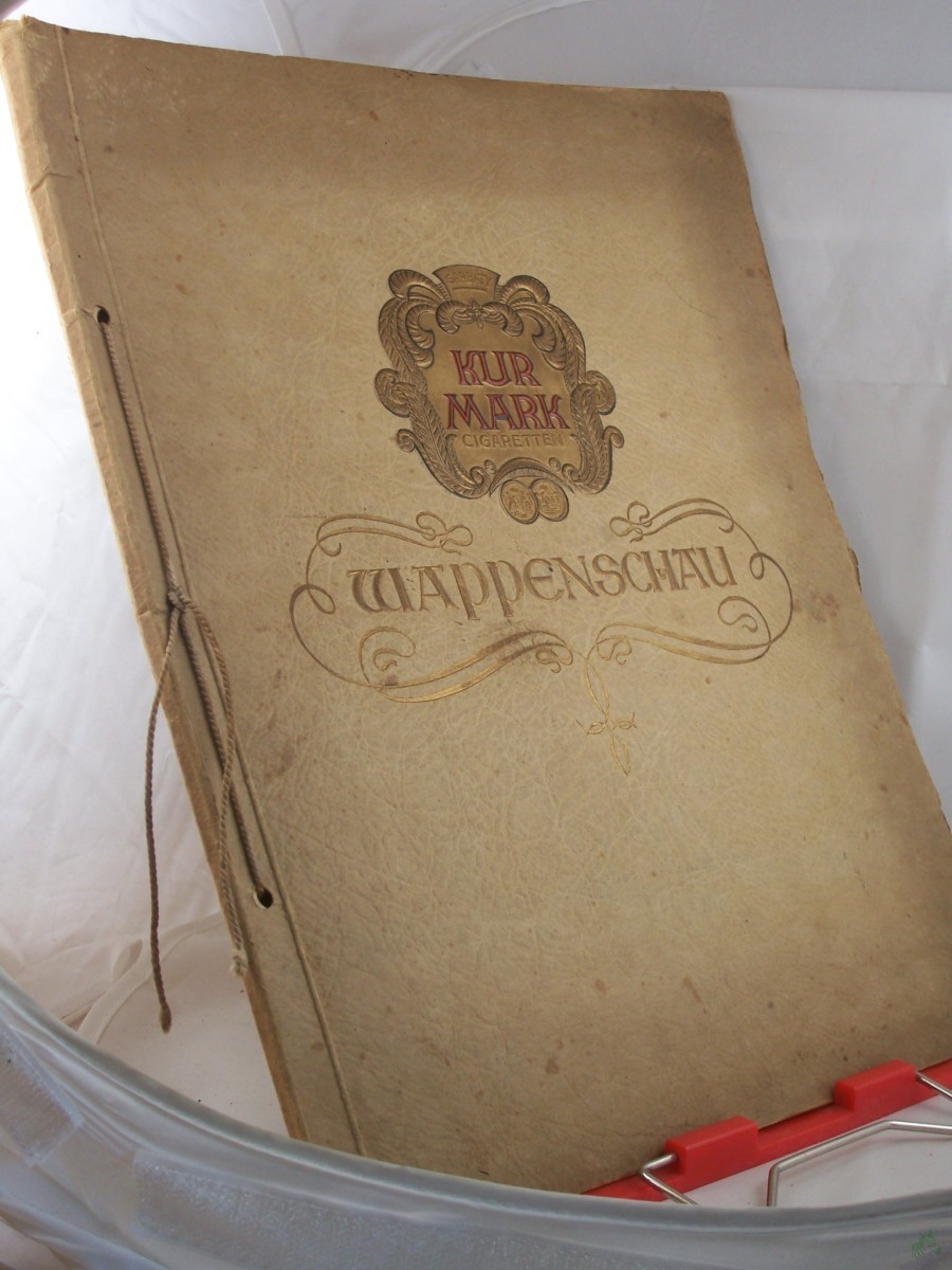Artikelbild 1 des Artikels “Wappenschau, Zigarettenbilderalbum, Sammlung europäischer und überseeischer Wappen, VOLLSTÄNDIG “