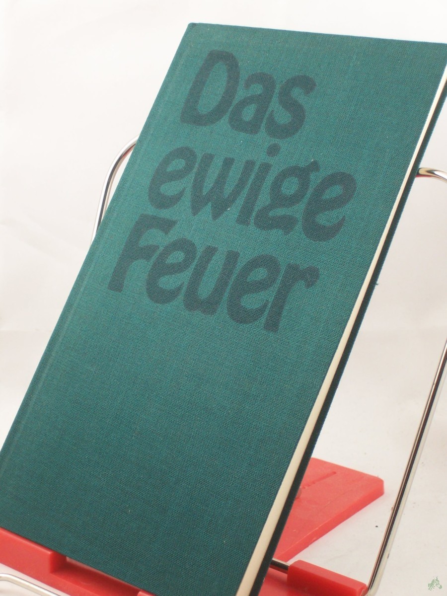 Artikelbild 1 des Artikels “Das ewige Feuer / Leonid Kusubow; Jewgeni Jewtuschenko; Kaissyn Kulijew. Nachdichtung von Helmut Preißler. Die Ausw. d. Gedichte besorgten Traute u. Günther Stein. Aus d. Russ. übers. von Oskar Törne... “