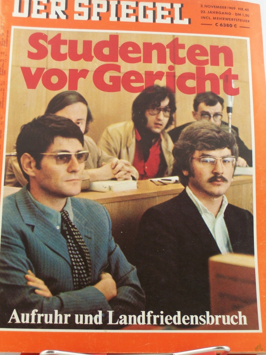 Artikelbild 1 des Artikels “45/1969, Studenten vor Gericht “