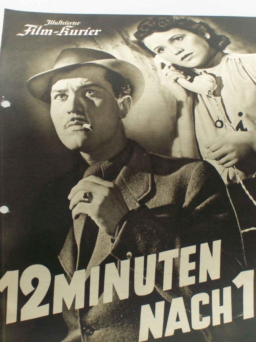 Artikelbild 1 des Artikels “Nr. 2979, 12 Minuten nach 12 “