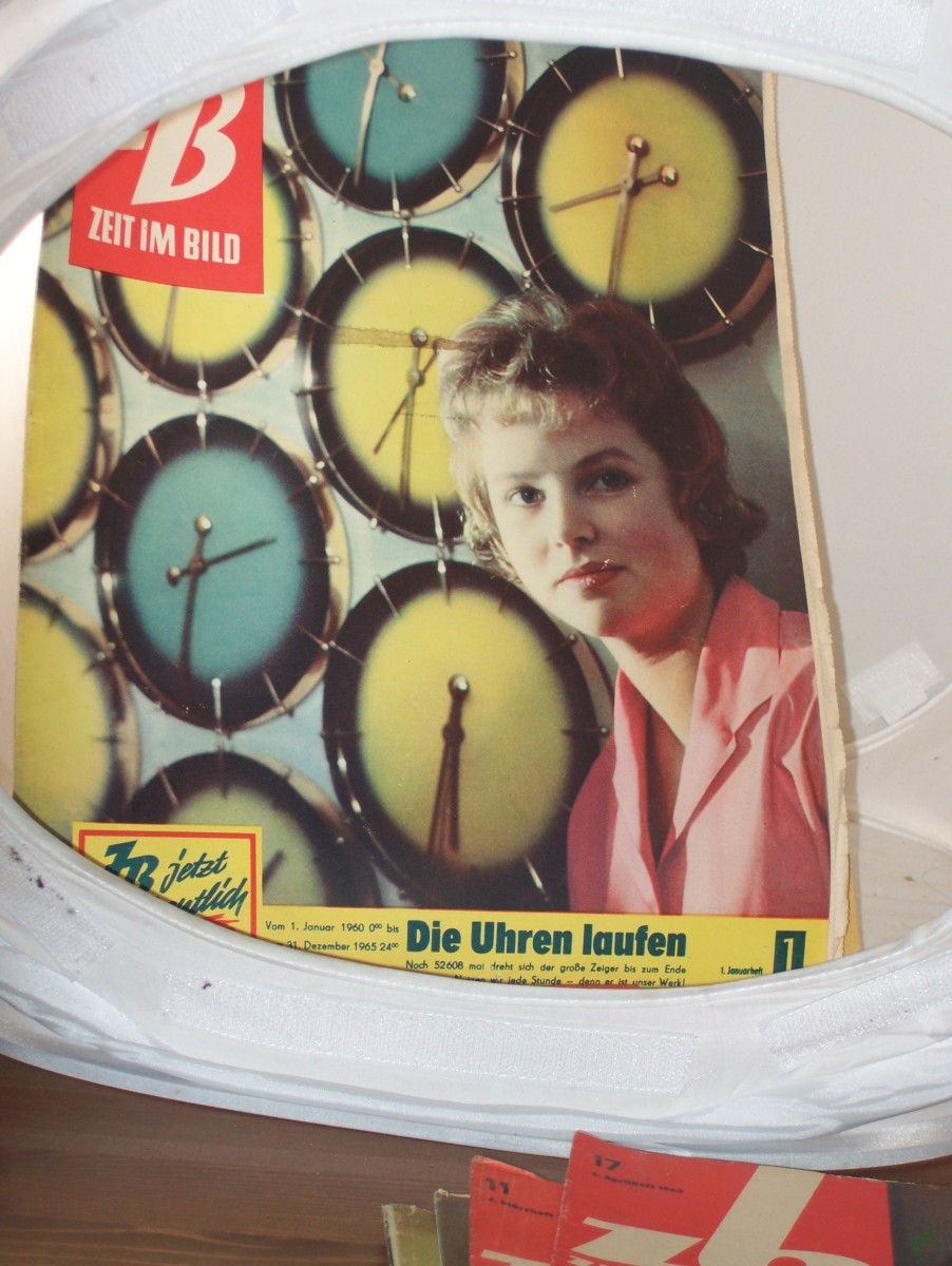 Product image 1 of the product “1/1960, Die Uhren laufen ”