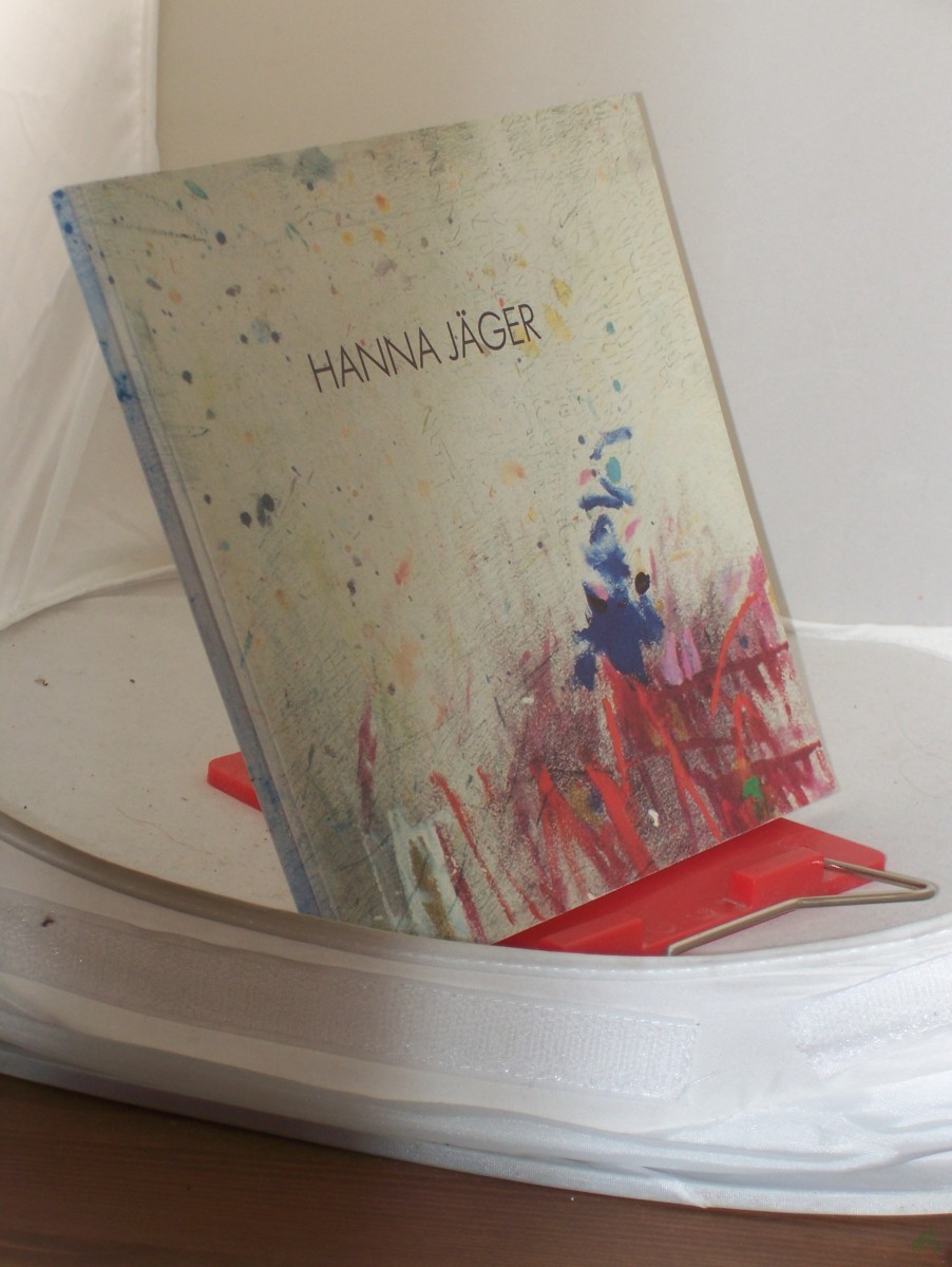 Product image 1 of the product “Hanna Jäger. Bilder, Collagen. / Johannes Jäger. Aquarelle auf Leinwand. [ Katalog zur Ausstellung/ ”