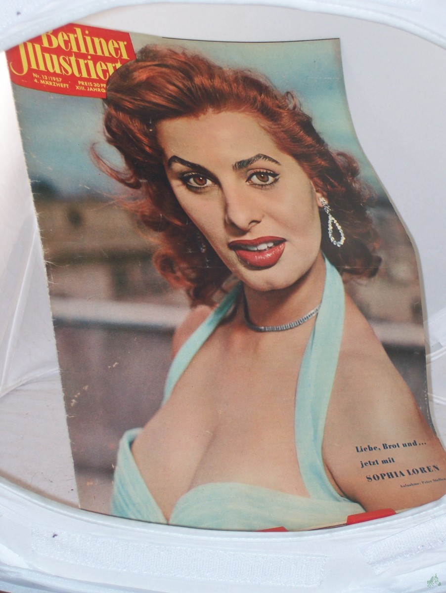 Product image 1 of the product “13/1957, Sophia Loren ”