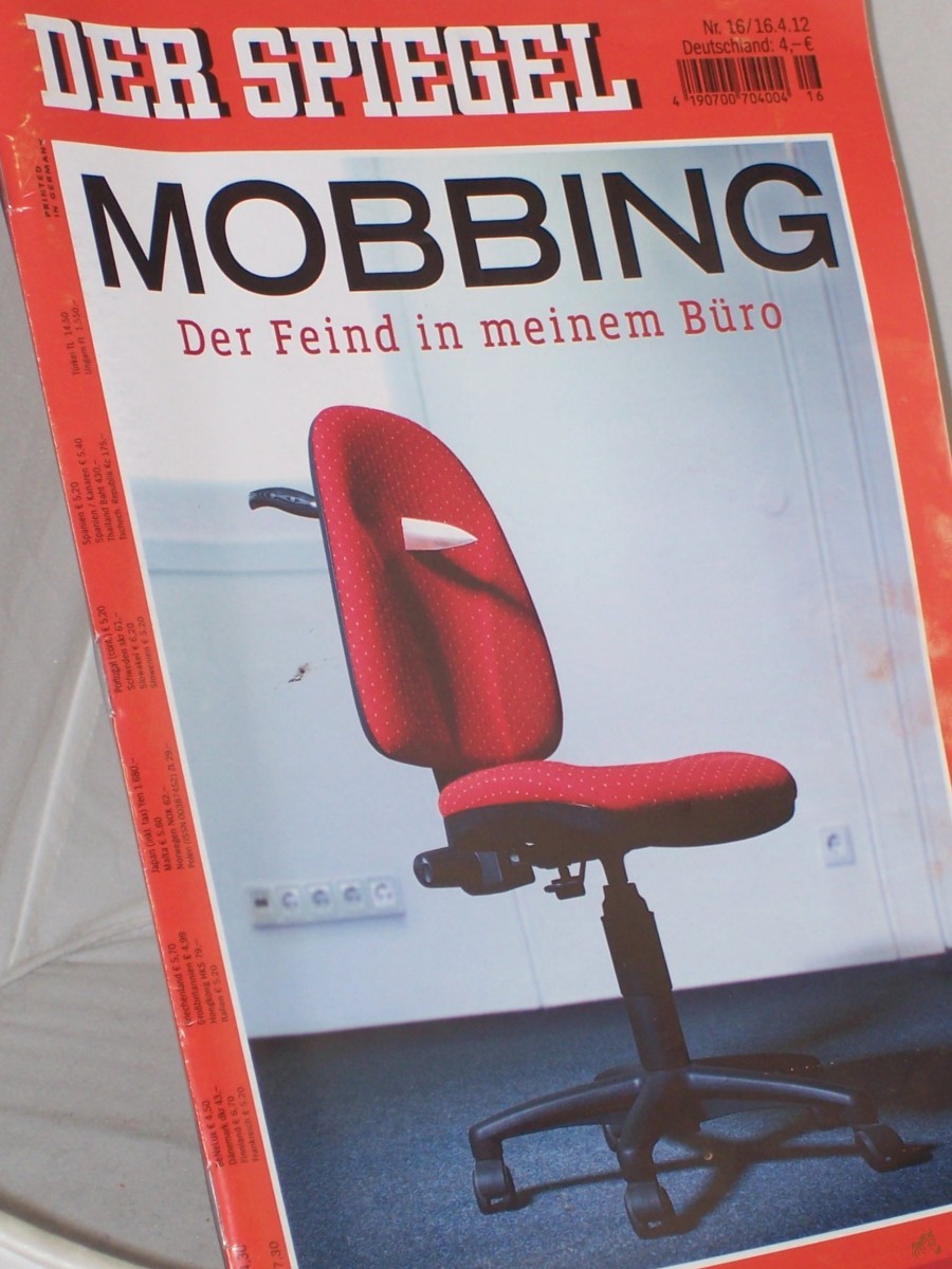 Product image 1 of the product “16/2012, Mobbing der Feind in meinem Büro ”
