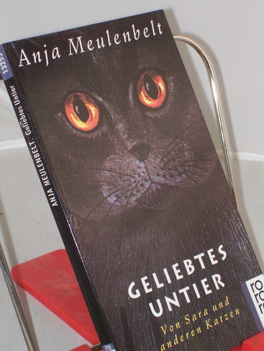 Artikelbild 1 des Artikels “Geliebtes Untier : von Sara und anderen Katzen / Anja Meulenbelt. Mit Zeichn. von Teuny Vogel. Aus dem Niederländ. von Helga van Beuningen “