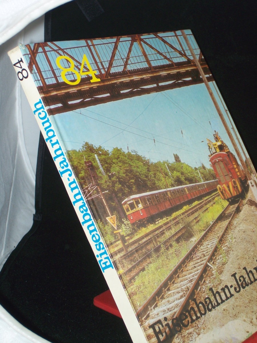 Product image 1 of the product “1984 ”