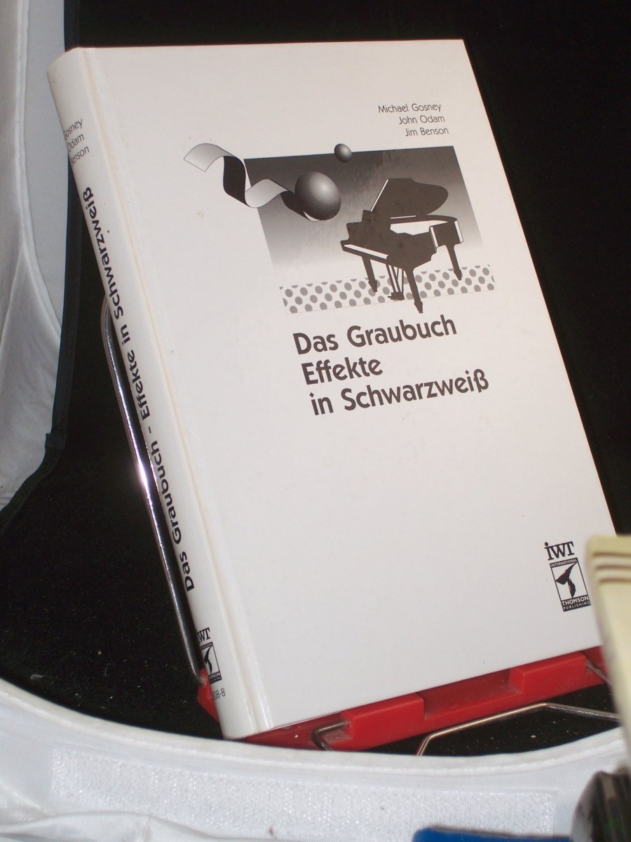 Product image 1 of the product “Das Graubuch : Effekte in Schwarzweiss / M. Gosney ; J. Odam ; J. Benson. Übers. aus dem Amerikan.: Daniel Graefen ”