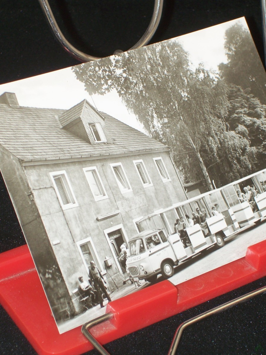 Product image 1 of the product “Der Heideexpreß in der Dahlener Heide, Foto: Albrecht, 1974 ”