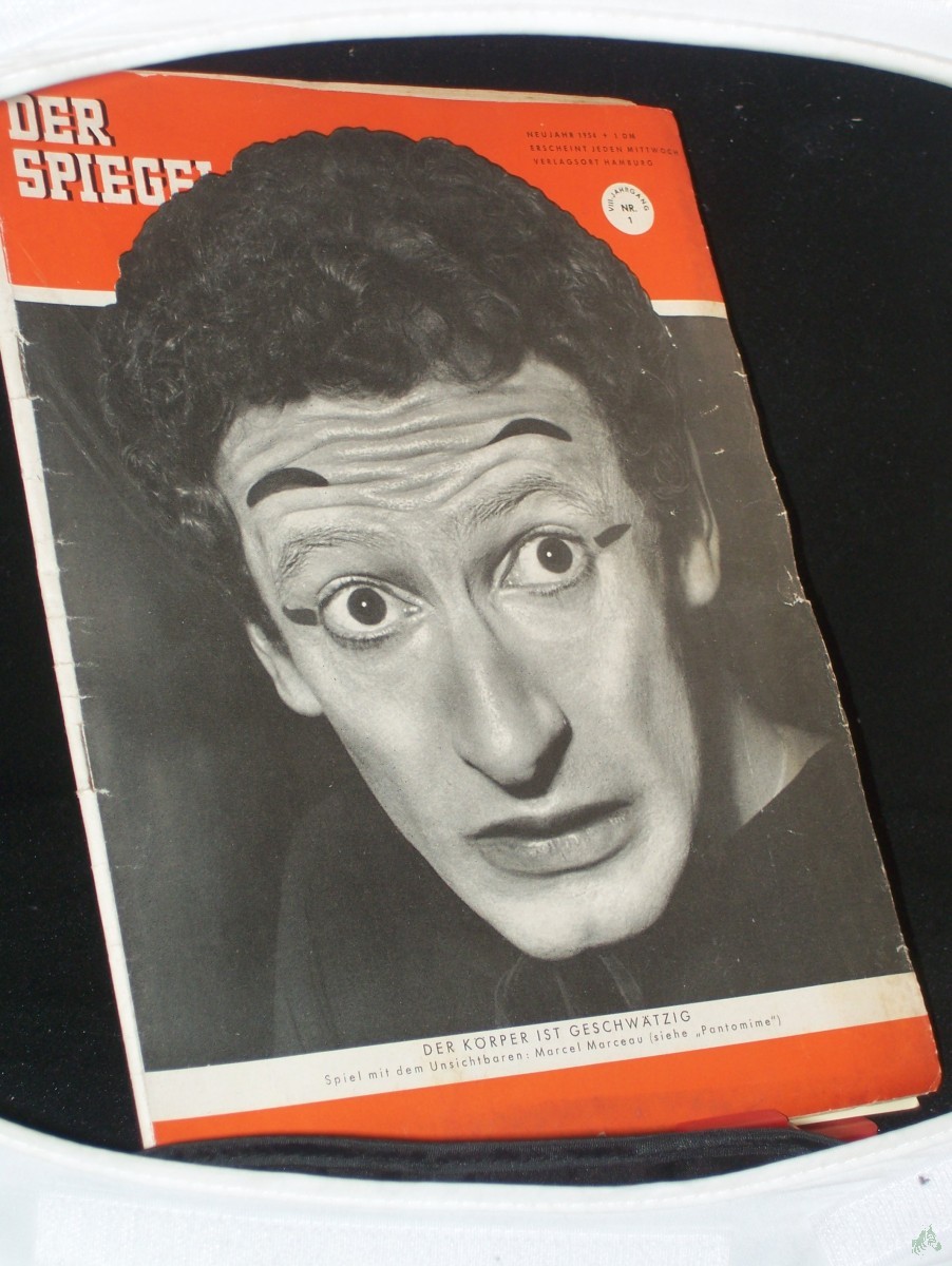 Product image 1 of the product “Neujahr 1954, DER KÖRPER IST GESCHWÄTZIG; SPIEL MIT DEM UNSICHTBAREN; MARCEL MARCEAU ”