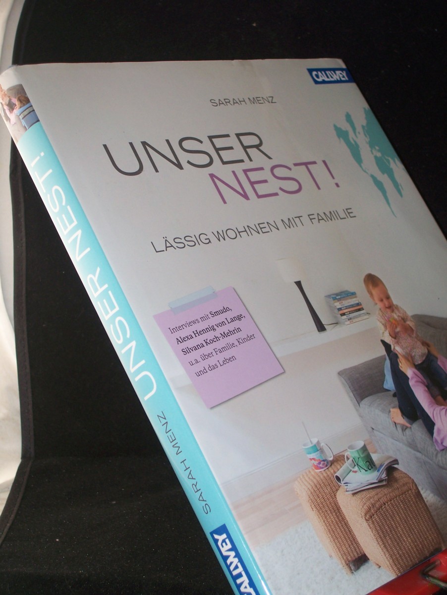 Artikelbild 1 des Artikels “Unser Nest! : lässig wohnen mit Familie / Sarah Menz “