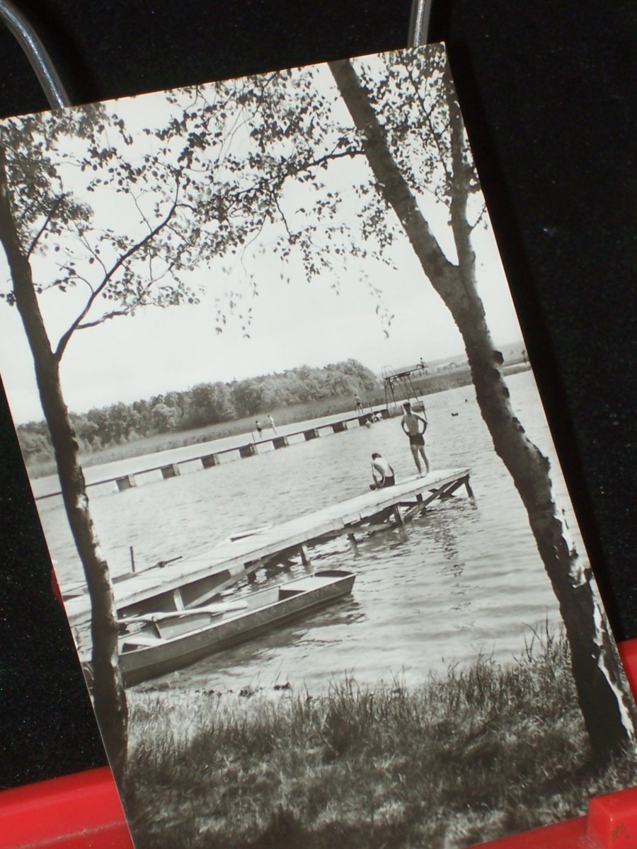 Product image 1 of the product “Gneisenhauptstadt SCHILDAU, Freibad am Neumühlenteich, Foto W. Lange ”