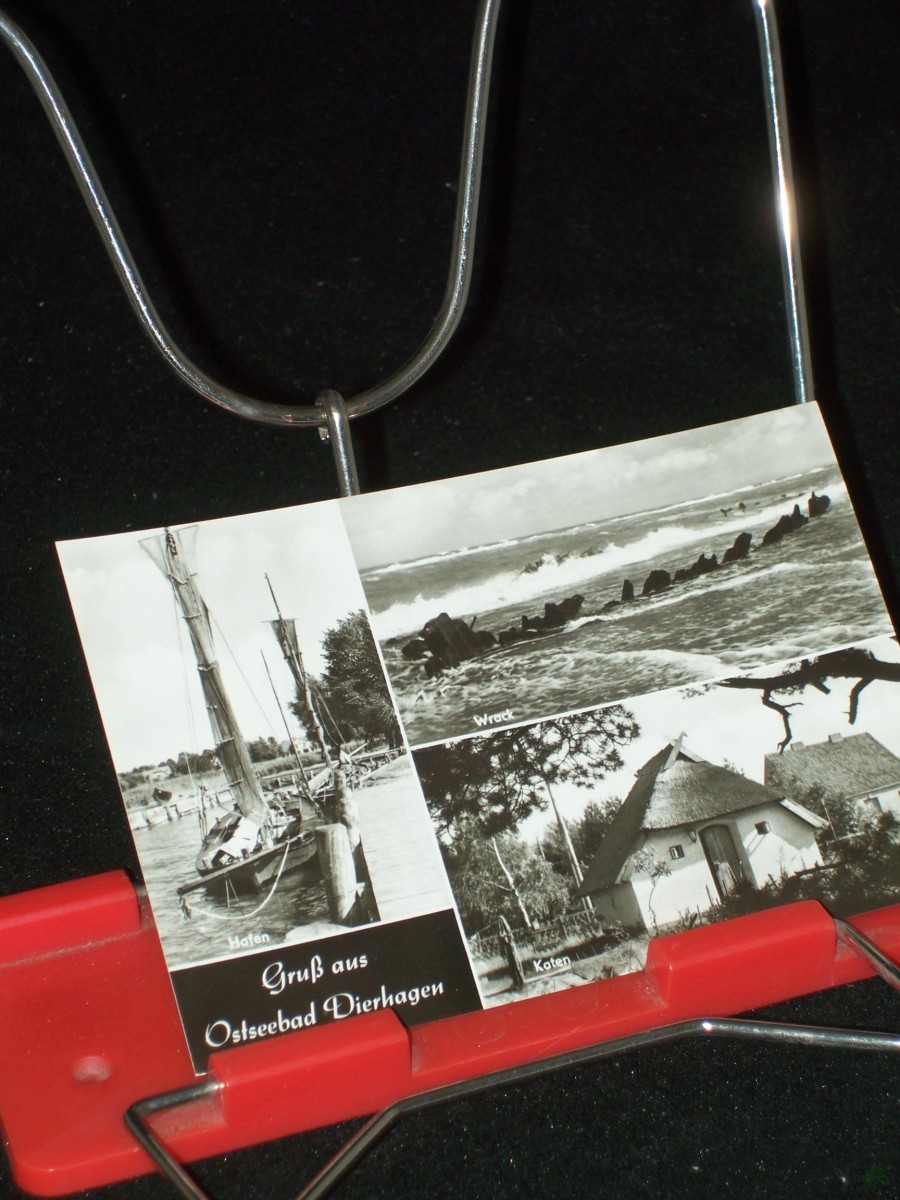 Artikelbild 1 des Artikels “Gruß aus Ostseebad Dierhagen, Hafen, Wrack, Katen “