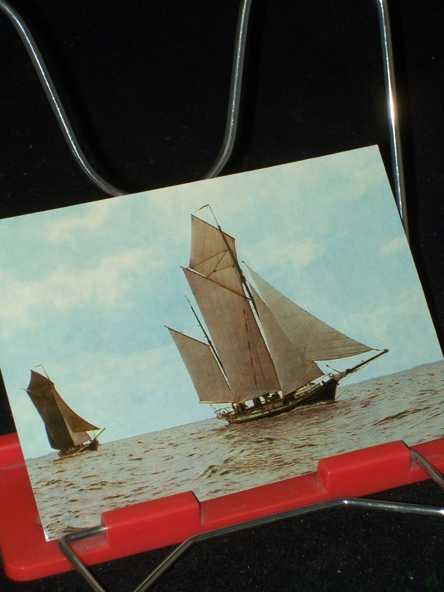 Product image 1 of the product “Ostseebad Ahrenshoop, Zeesenboote auf dem Bodden, Foto: Andreas Wegscheider ”