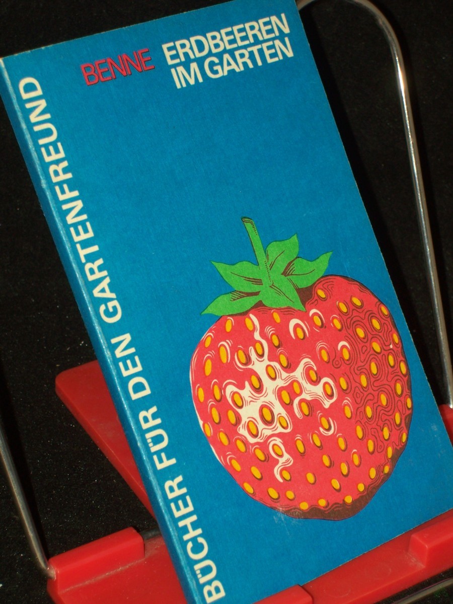 Artikelbild 1 des Artikels “Erdbeeren im Garten / Reinhard Benne “