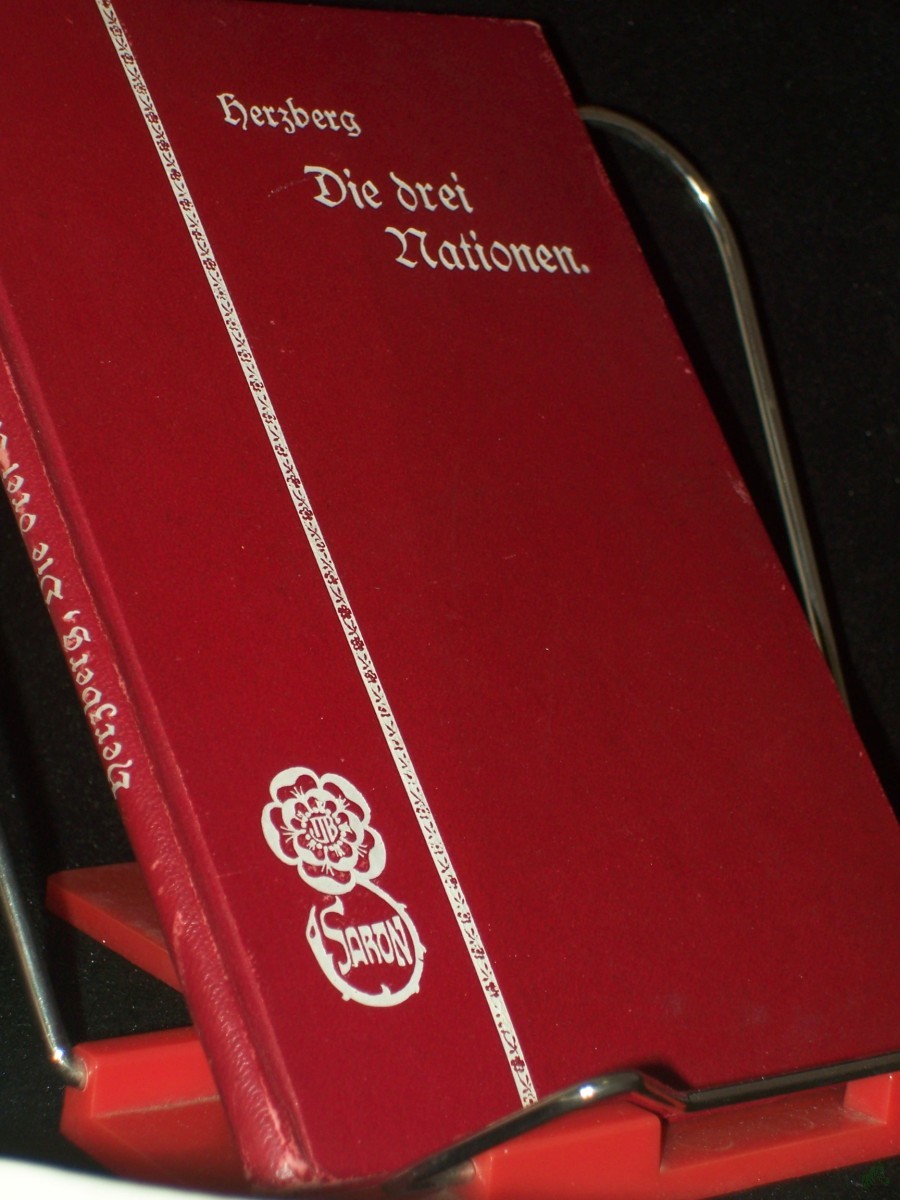 Product image 1 of the product “Die drei Nationen. Erzählung. Für die israelitische Jugend herausgegeben von J.Herzberg. ”