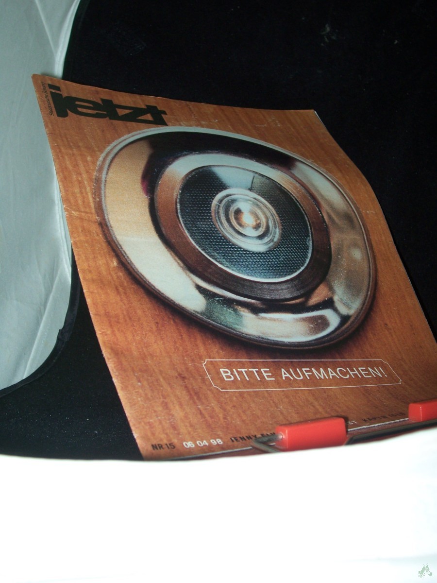 Product image 1 of the product “Nr. 15/1998 Bitte aufmachen ”