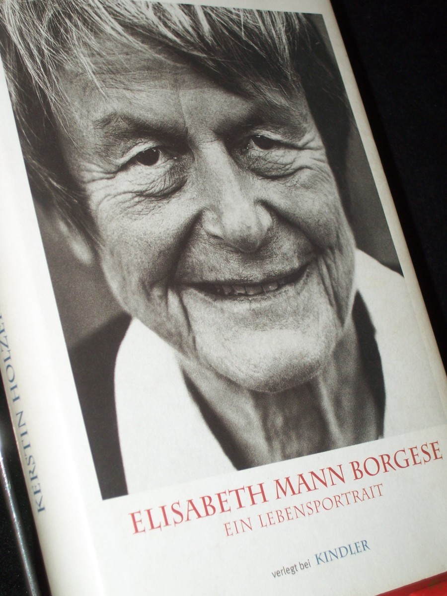 Product image 1 of the product “Elisabeth Mann Borgese : ein Lebensportrait / Kerstin Holzer ”