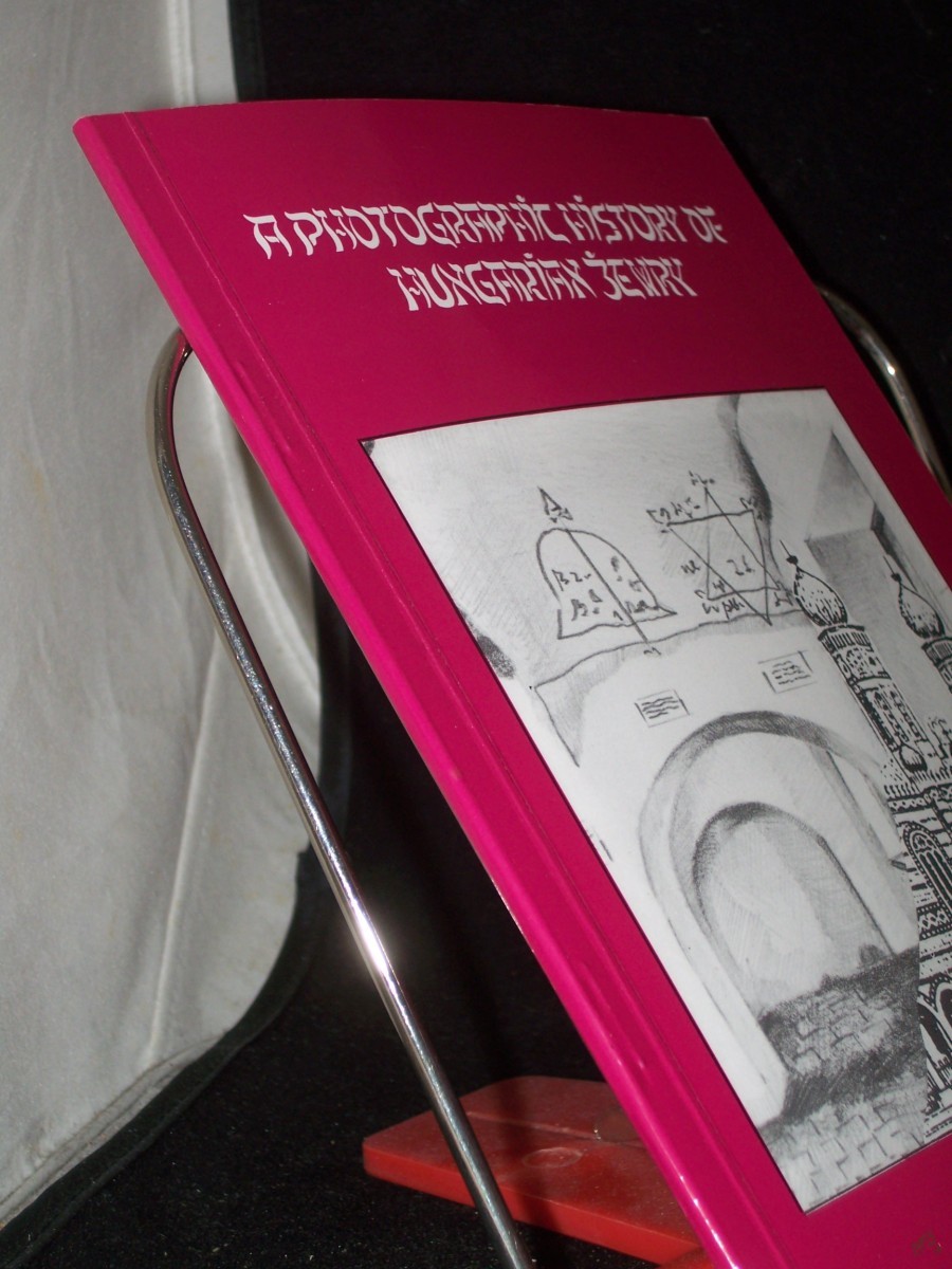 Artikelbild 1 des Artikels “A Photographic History Of Hungarian Jewry “