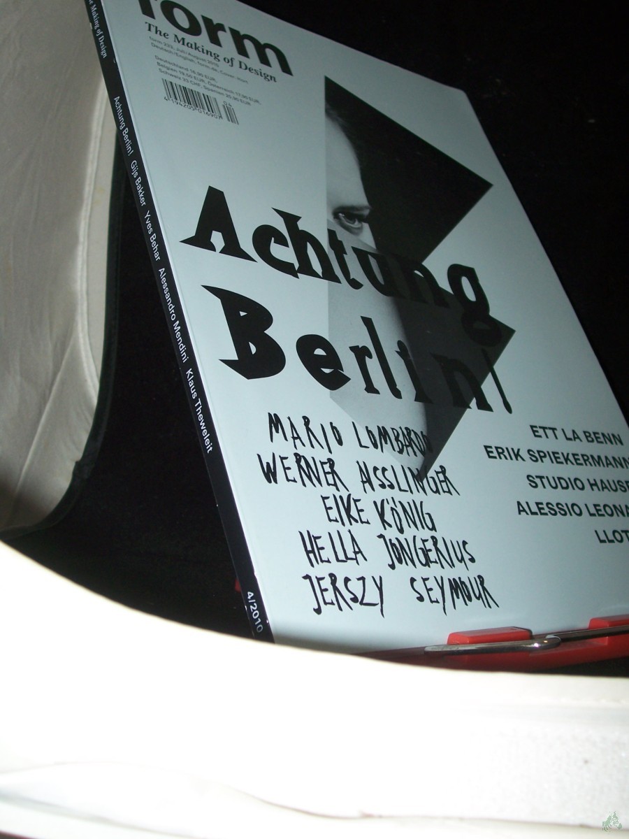 Product image 1 of the product “233, Juli 2010 Achtung Berlin ”