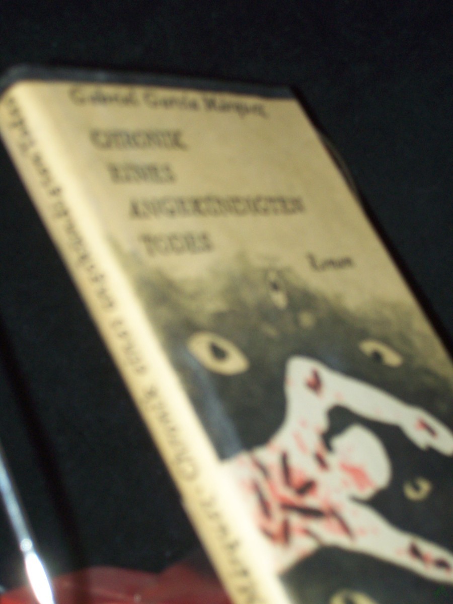 Product image 1 of the product “Chronik eines angekündigten Todes : Roman / Gabriel Garcia Marquez. Dt. von Curt Meyer-Clason ”