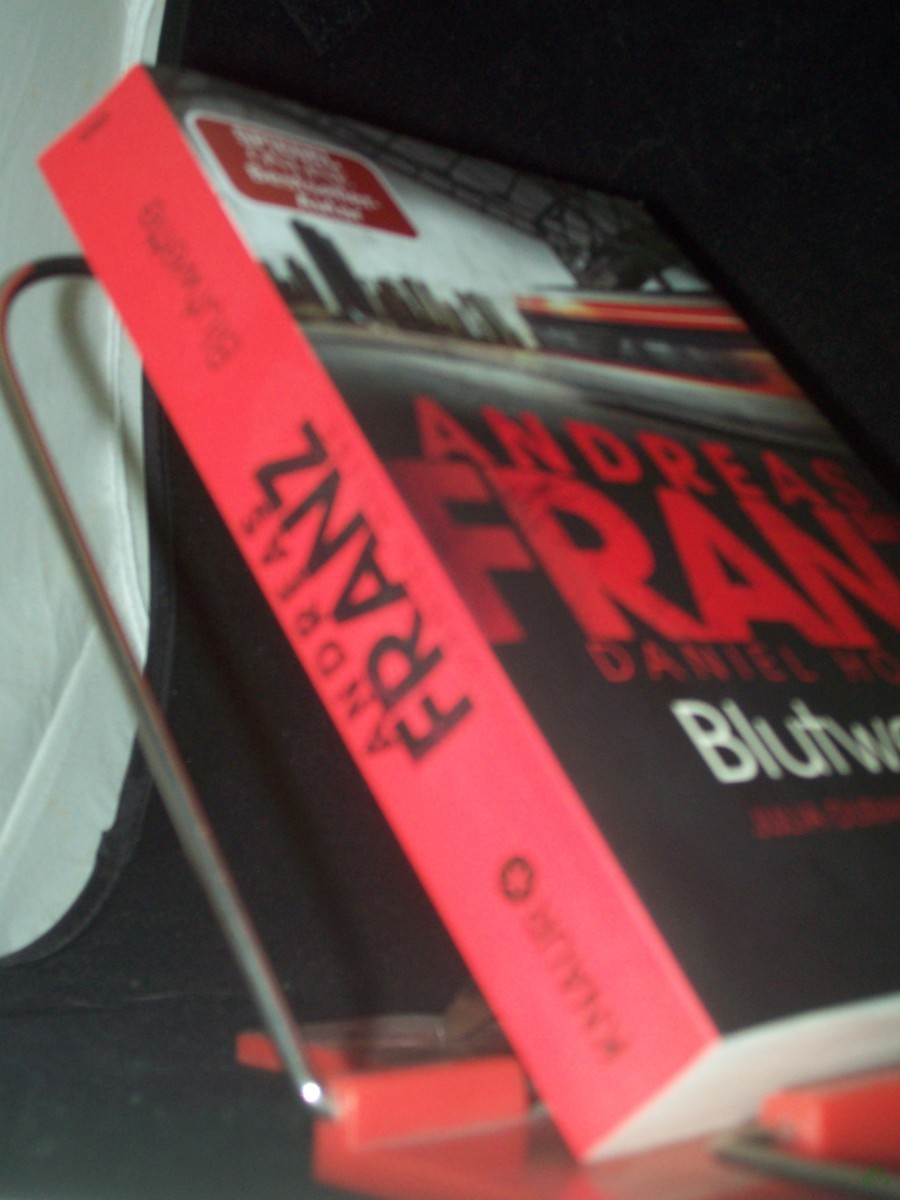 Artikelbild 1 des Artikels “Blutwette : Julia Durants neuer Fall : Roman / Andreas Franz, Daniel Holbe “