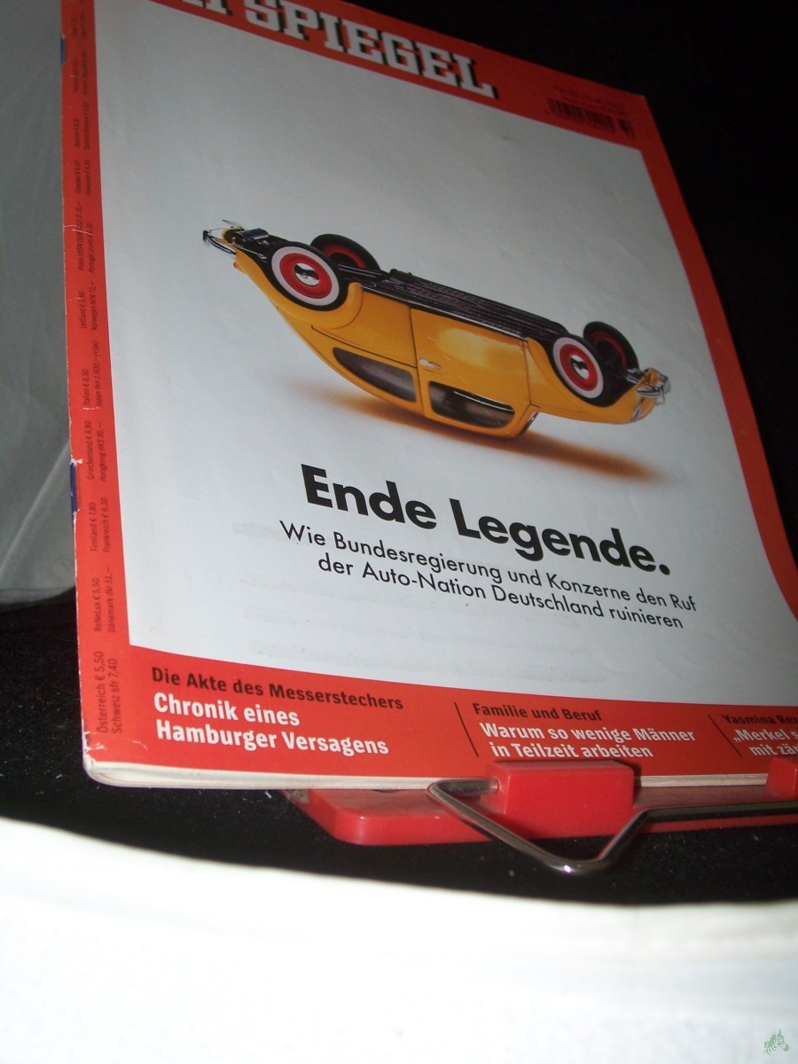 Product image 1 of the product “32/2017, Ende Legende, ”