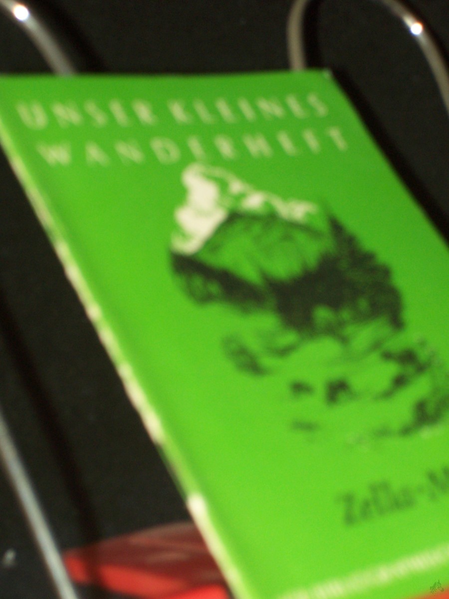 Artikelbild 1 des Artikels “Zella-Mehlis / Hermann Barthelmes ; Willi Kürschner. Hrsg. von... u.d. Kurverwaltung Zella-Mehlis. Die Wanderwege wurden festgelegt von Werner Ansorg. Kt.: Walter Hilbert [u.a.] “