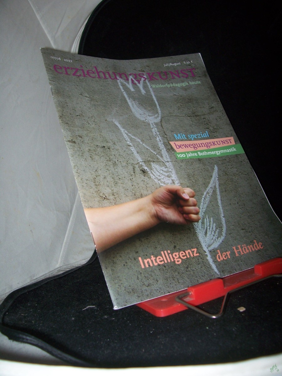 Artikelbild 1 des Artikels “7/8 2022, Intelligenz der Hände “