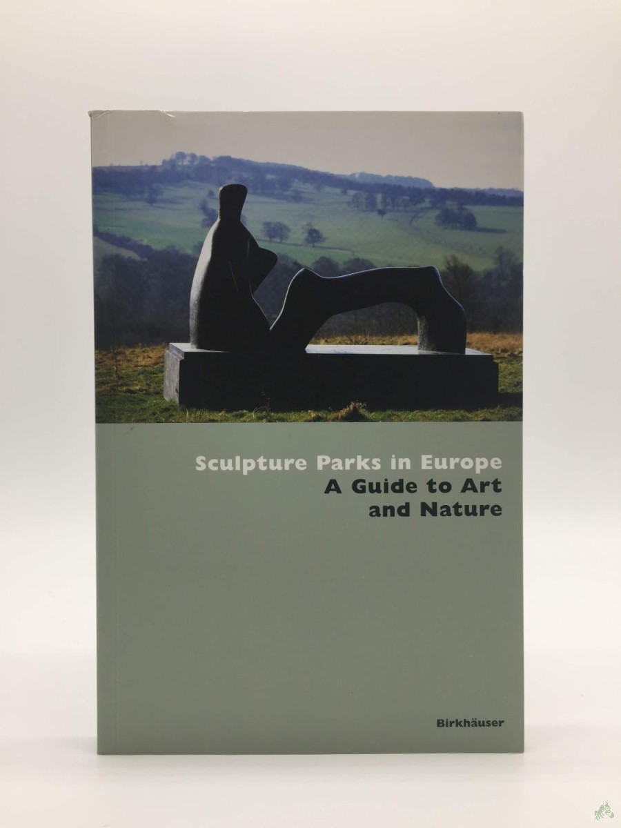 Product image 1 of the product “Sculpture Parks in Europe: A Guide to Art and Nature, englische Ausgabe ”