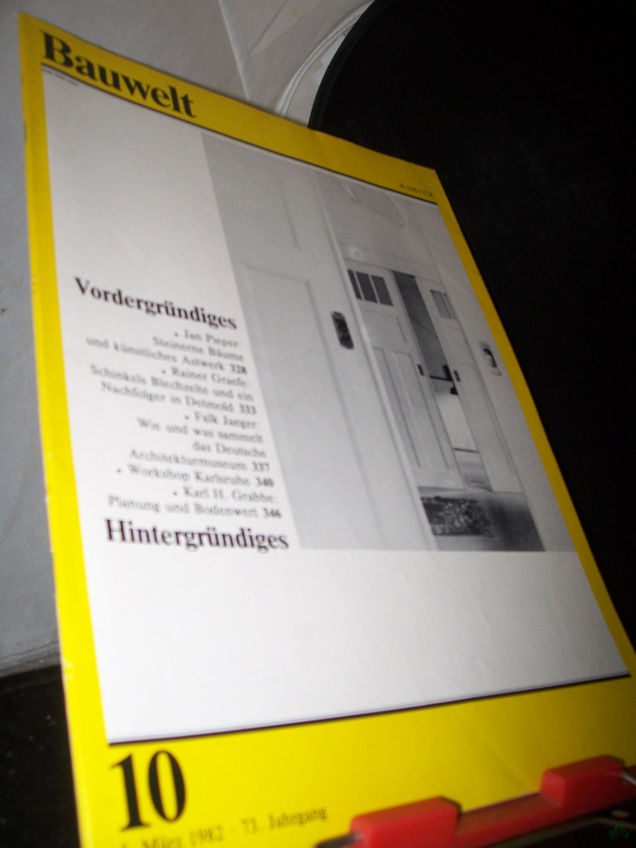 Product image 1 of the product “10/1982 Vordergründiges Hintergründiges ”