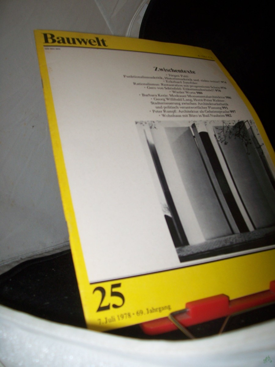 Product image 1 of the product “25/1978 Zwischentexte ”