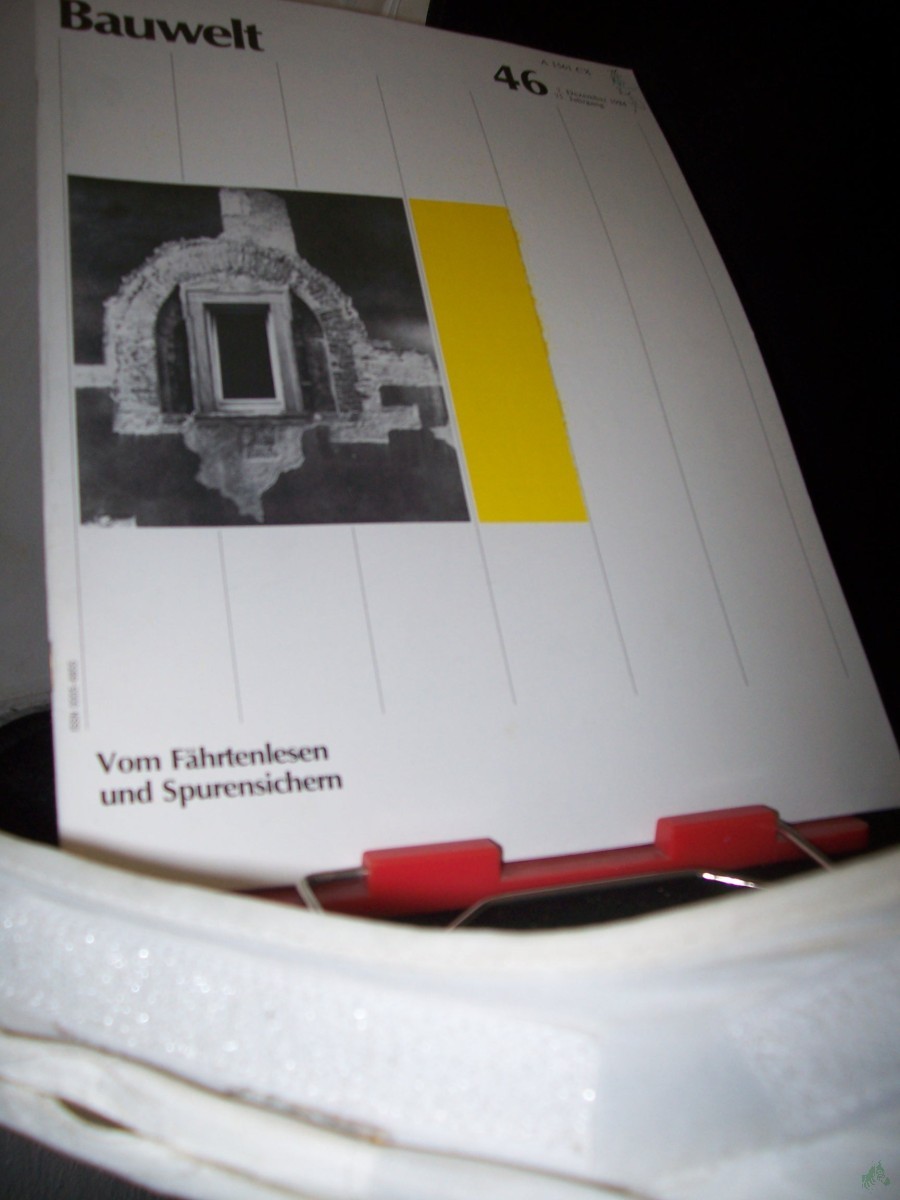 Product image 1 of the product “46/1984 Vom Fährtenlesen und Spurensichern ”