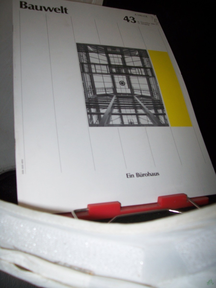 Artikelbild 1 des Artikels “43/1984 ein Bürohaus “