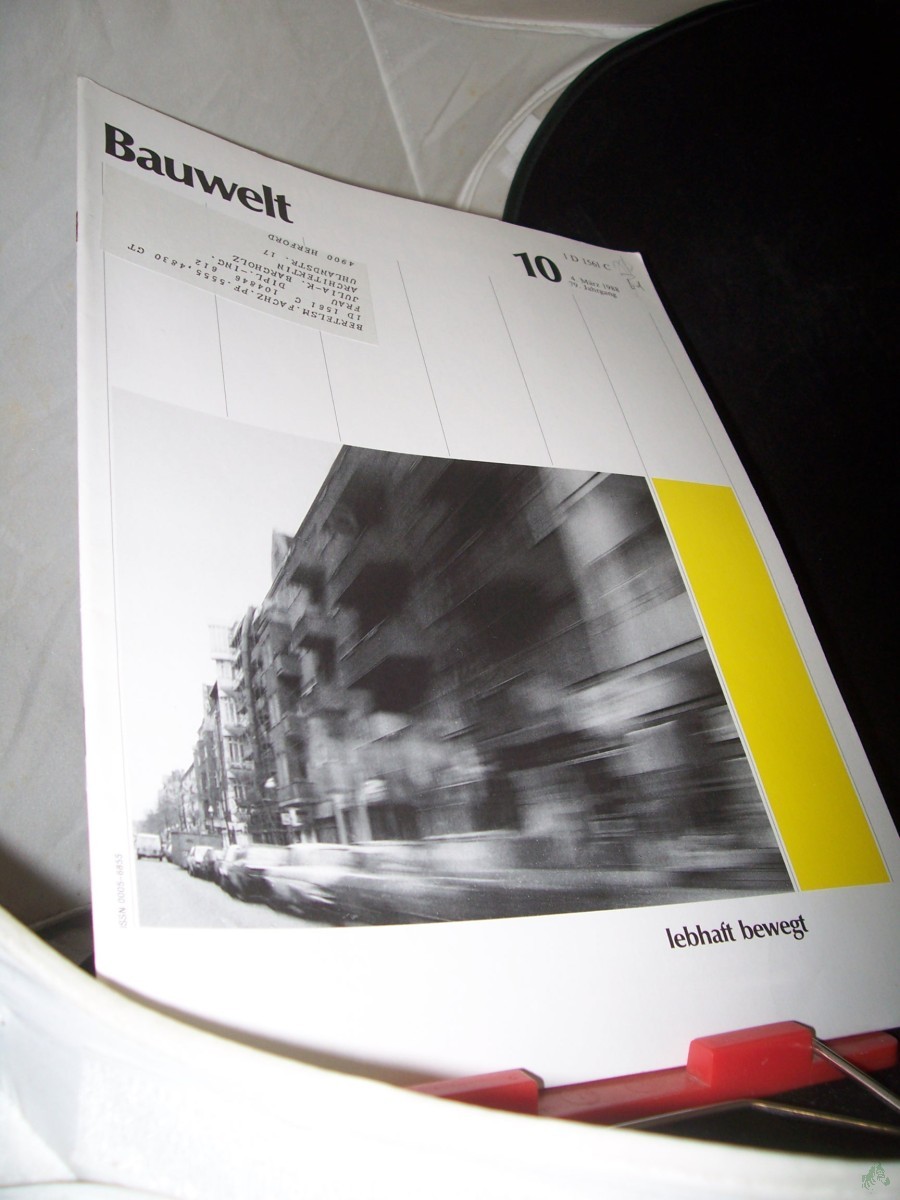 Product image 1 of the product “10/1988 lebhaft bewegt ”