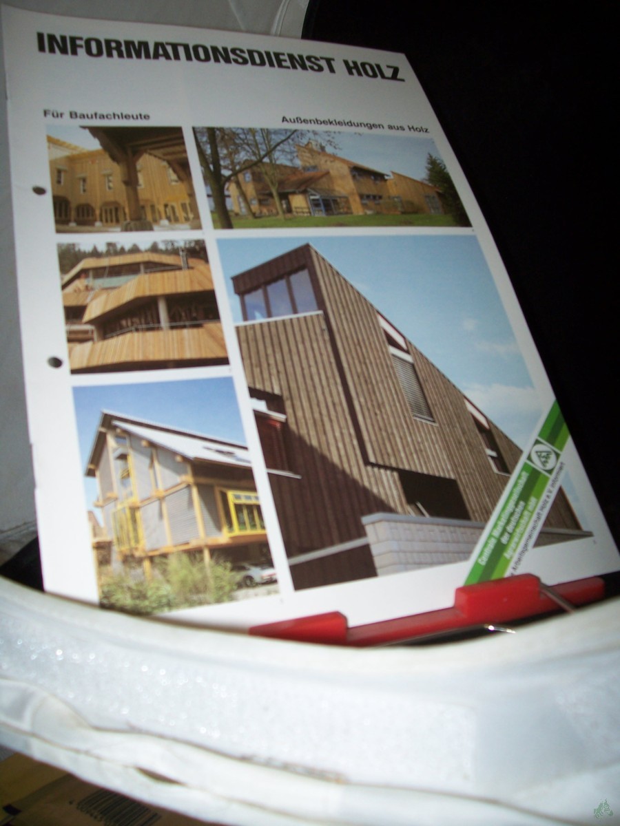 Product image 1 of the product “Außenbekleidungen aus Holz ”