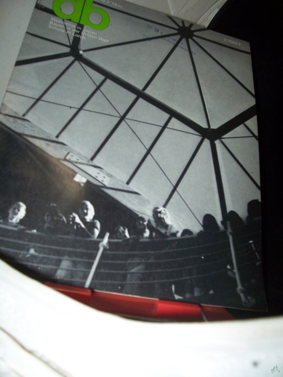 Product image 1 of the product “3/1974 Wohnsilos in Japan, Bauen in der dritten Welt, Schule in Lorch ”