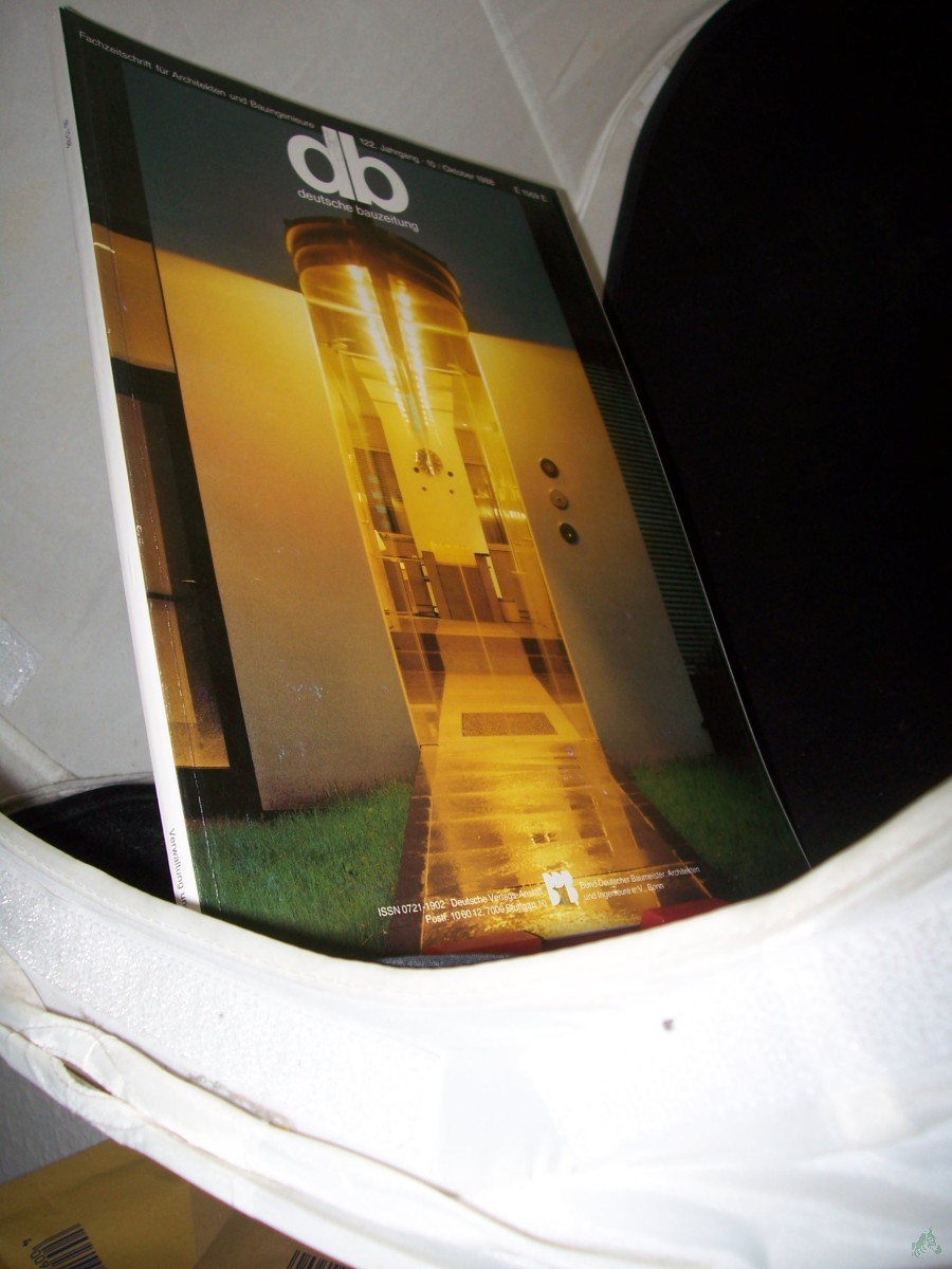 Product image 1 of the product “10/1988 ”