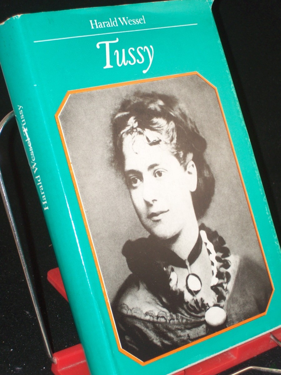 Artikelbild 1 des Artikels “Tussy oder siebenundzwanzig Briefe über das sehr bewegte Leben von Eleanor Marx-Aveling : geschrieben im Januar d. Jahres 1973 sowie 1975 im Monat März an verschiedenen Orten d. Geschehens, in Brighton, Stratford, Derby u. Manchester, auf U “