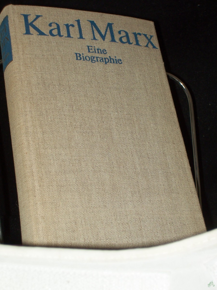 Artikelbild 1 des Artikels “Karl Marx : Eine Biographie / Heinrich Gemkow. In Zusammenarb. mit Oskar Hoffmann [u.a.] [[Hrsg.:] Inst. f. Marxismus-Leninismus beim ZK d. SED] “