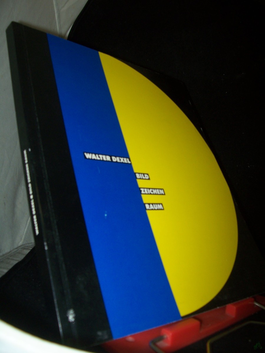 Product image 1 of the product “Walter Dexel : Bild, Zeichen, Raum ; [Kunsthalle Bremen vom 11. November 1990 bis 13. Januar 1991... Badischer Kunstverein Karlsruhe vom 16. August bis 29. September 1991] / [Hrsg.: Kunstverein Bremen e.V. Katalog: Ruth Wöbkemeier] ”