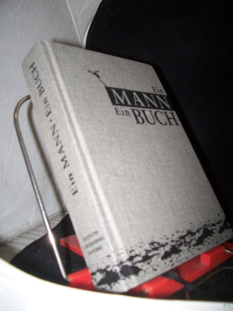 Product image 1 of the product “Ein Mann - ein Buch / Eduard Augustin ; Philipp von Keisenberg ; Christian Zaschke. [Ill.: Justin von Keisenberg] ”