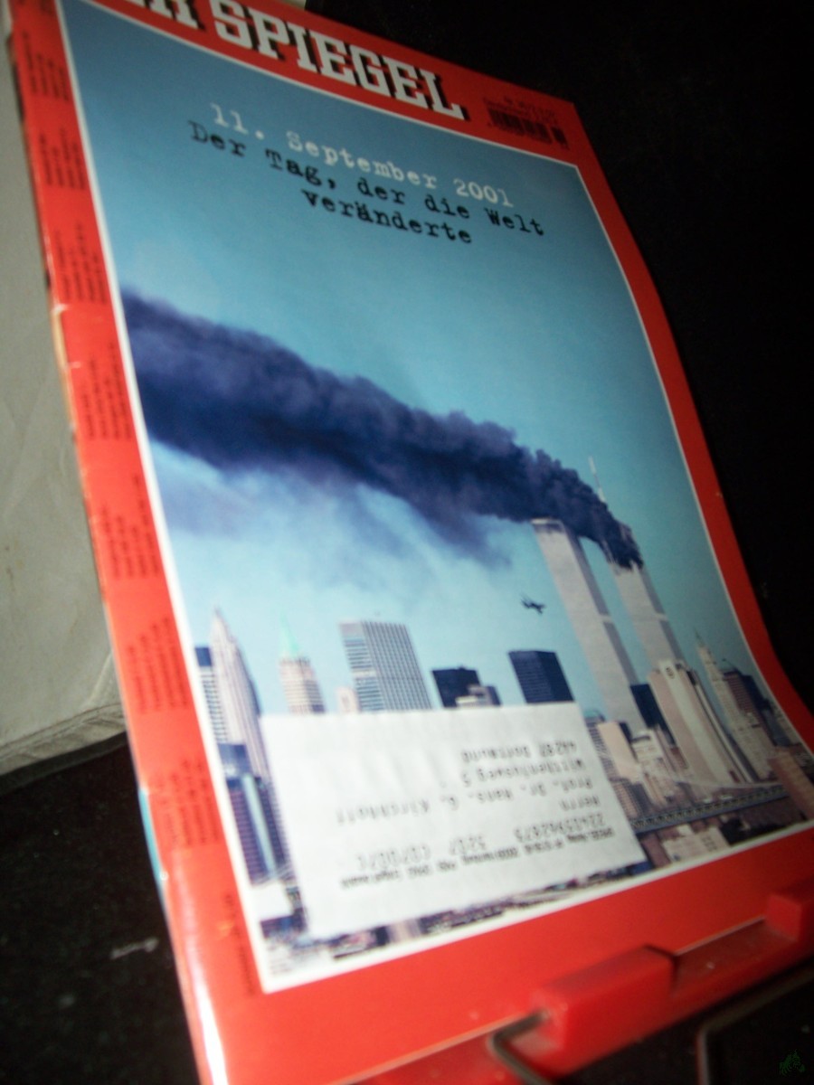 Product image 1 of the product “36/2002 11. September der Tag der die Welt veränderte ”
