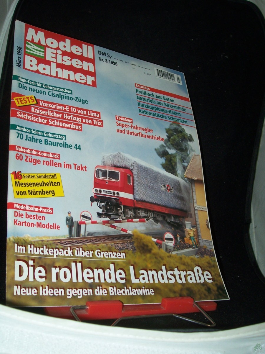 Product image 1 of the product “3/1996 Die rollende Landstrasse ”